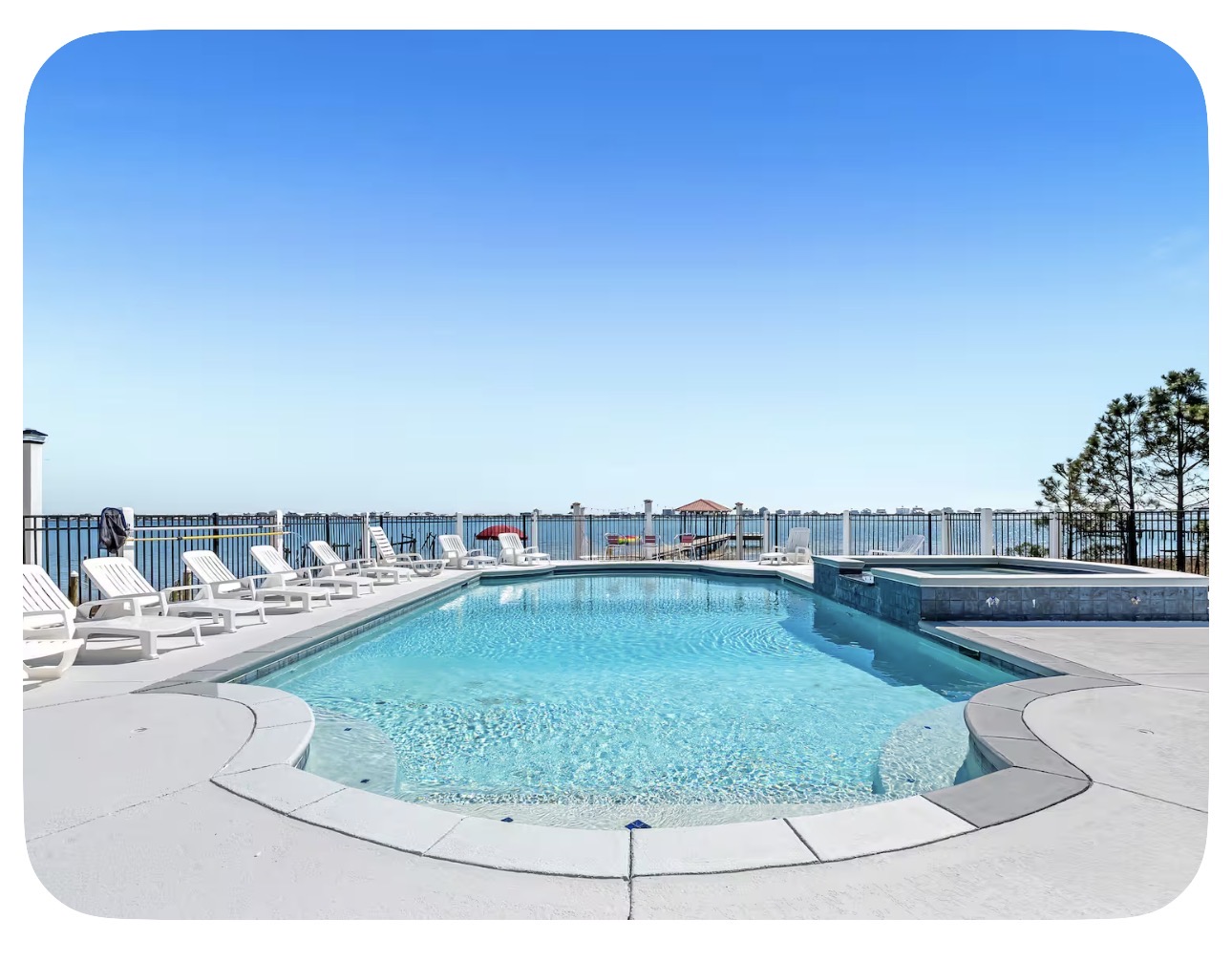 Private pool overlooking the lagoon at Light Of The Lagoon